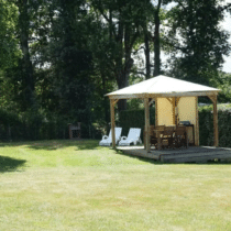 Emplacements 15 Camping Les Gorges du Chambon Ciela Village