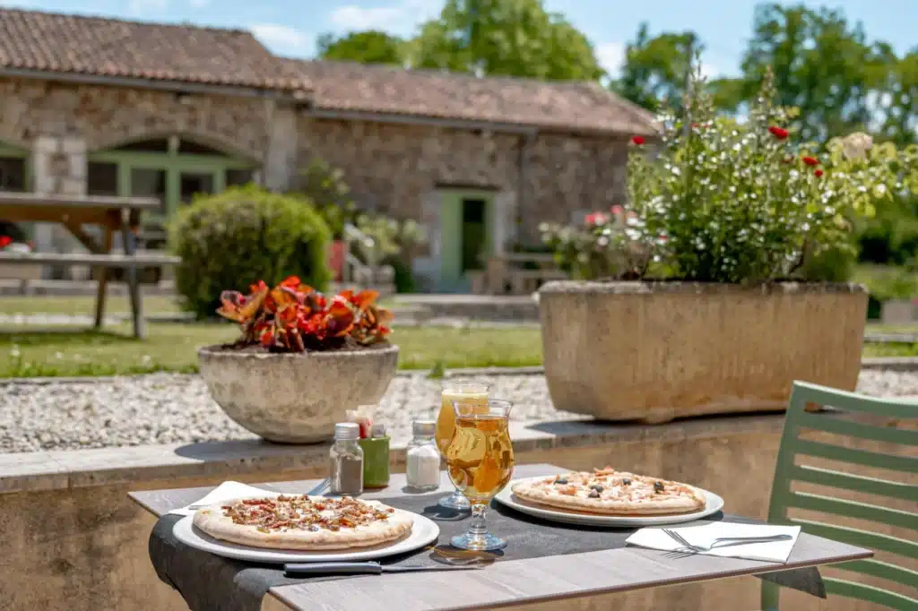 179 Camping Charente Gorges du Chambon Ciela Village Restaurant